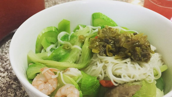不如秒杀老坛酸菜面