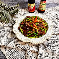 胡萝卜蒜苔炒牛排的做法图解12