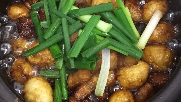 红烧肉虎皮蛋