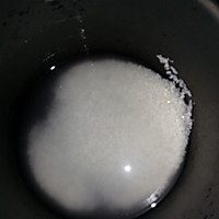 北极虾鸡肉粥的做法图解1