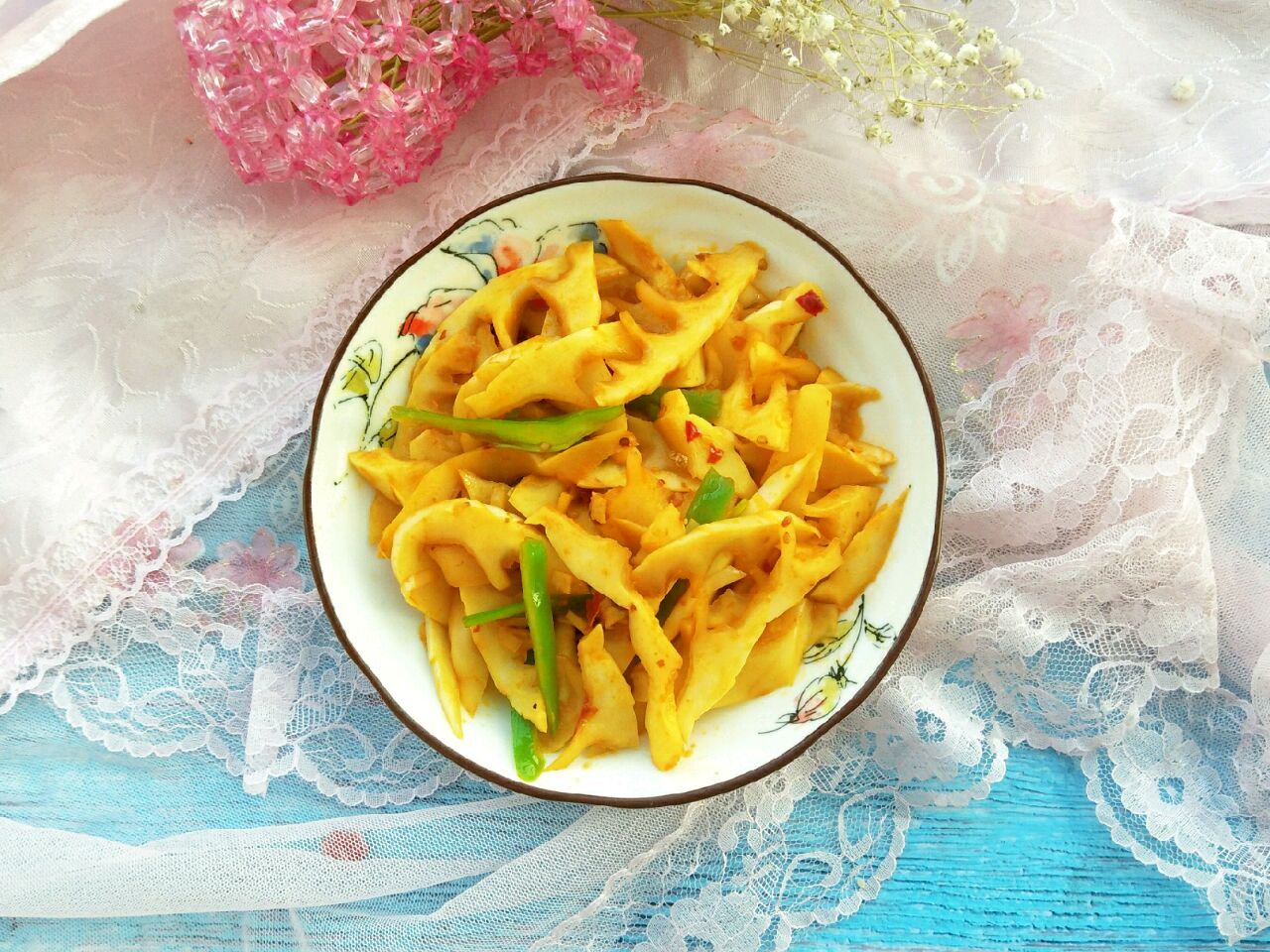 Stir fried sour bamboo shoots