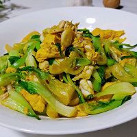 蒜辣酱油菜炒蛋的做法图解8