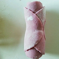 奶香紫薯玫瑰花卷的做法图解3