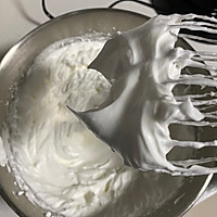 原味戚风蛋糕的做法图解10