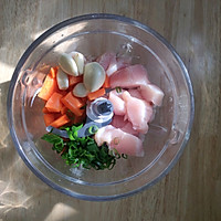 低卡低脂高蛋白的减脂餐｜番茄汁鸡胸肉丸的做法图解2