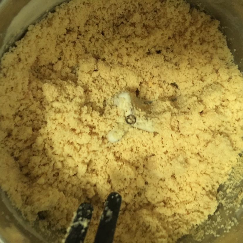 奶酪控的正确选择---花生奶酪饼干的做法图解1
