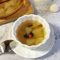 酥梨银耳汤的做法图解5