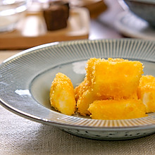 【炸鲜奶】广东传统甜品小吃，不用烤箱的营养美食，外脆内嫩的甜