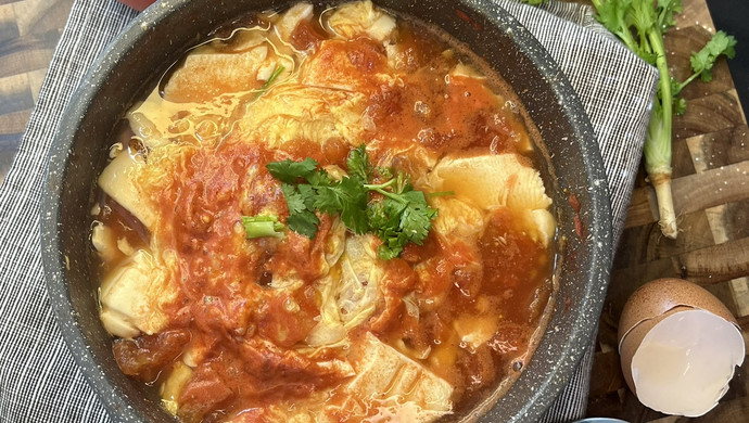 秋日快手早餐汤，番茄豆腐鸡蛋汤！