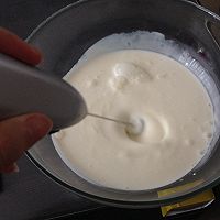 蛋黄版奥利奥奶油冰淇淋的做法图解5