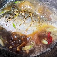 豆豉烧鲳鱼的做法图解4