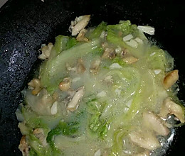 海螺肉炒白菜的做法