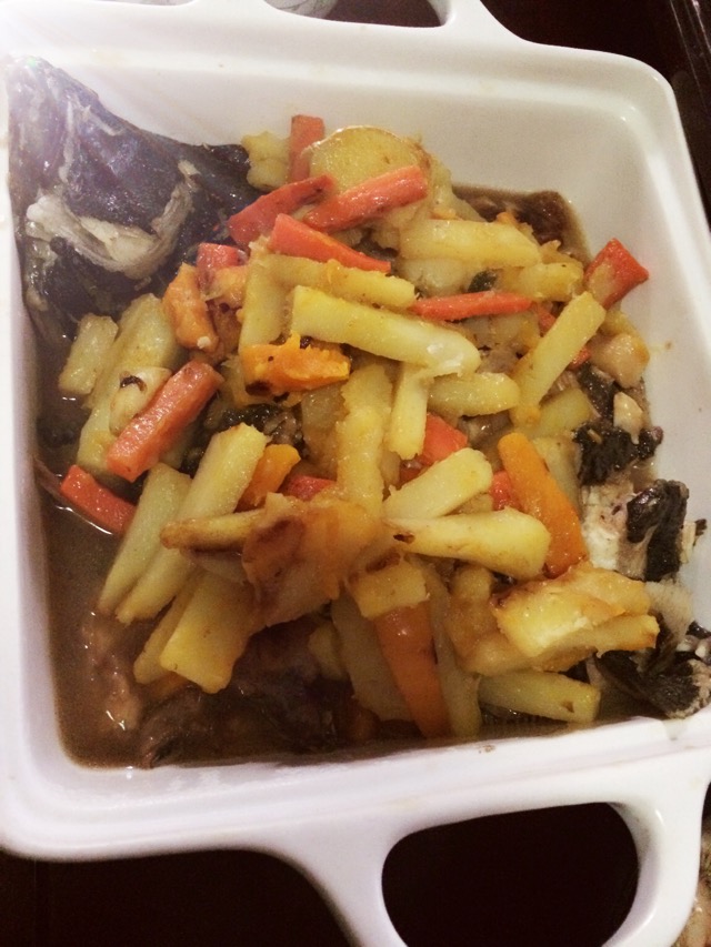 比饭店好吃的炖鱼的做法