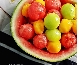 吃水果也要高逼格——自制彩球果盘的做法