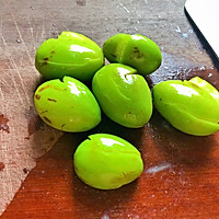 青橄榄瘦肉水的做法图解2