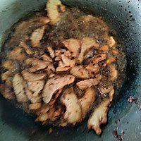 尖椒回锅肉炒豆皮的做法图解4