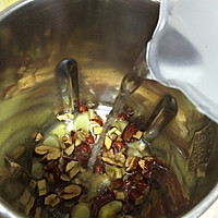 红枣生姜红糖茶的做法图解4