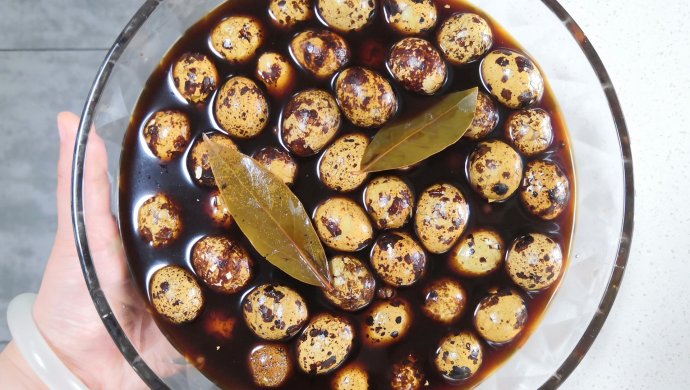 家常卤鹌鹑蛋（只煮1次很快手）