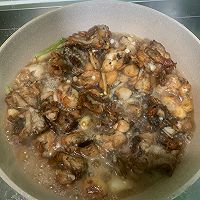 #食在幸福年 总有新花样#挑战成功 花椒紫苏烧牛蛙的做法图解16