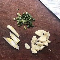 麻辣香锅—基围虾的做法图解1