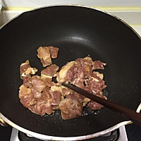 青椒炒肉的做法图解3