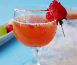 草莓鲜果汁的做法