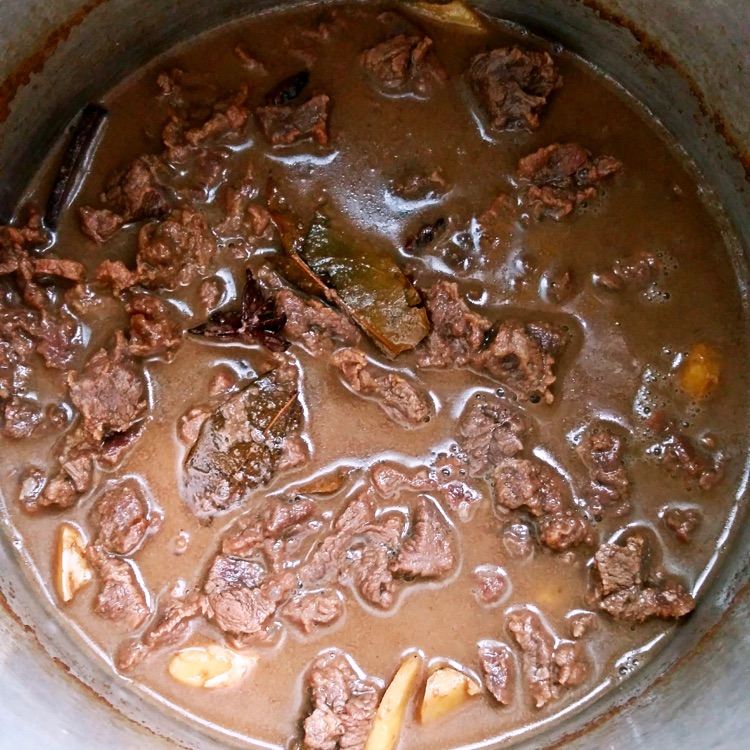 石斛土豆焖牛腩的做法图解4