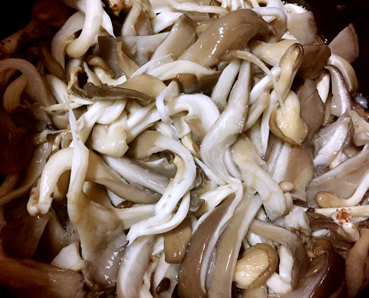 香酥孜然平菇的做法图解6