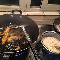 椒盐酥肉的做法图解3
