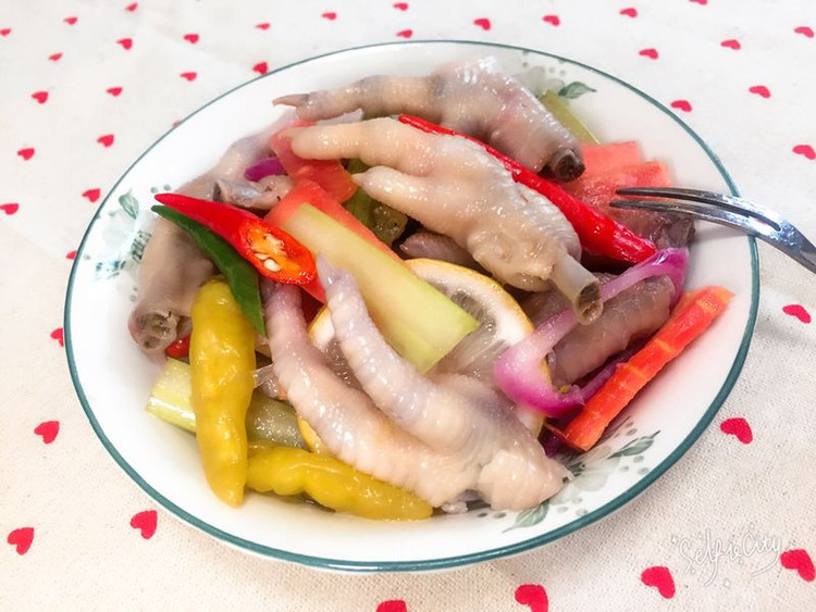 泡椒风爪（祖传秘方）的做法