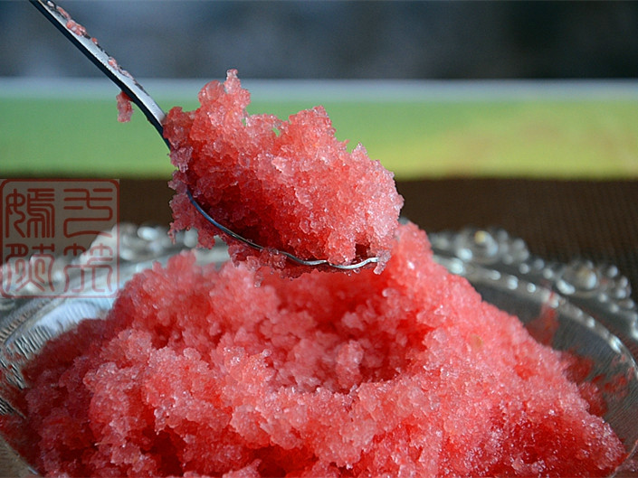 冰爽消暑的西瓜冰沙的做法