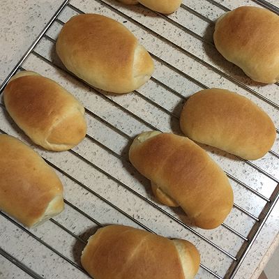 老面发酵原味黄油面包卷