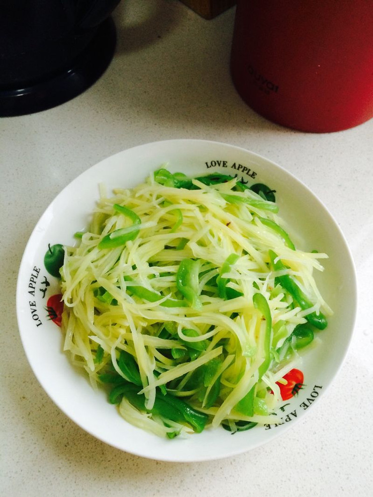 青椒土豆丝的做法