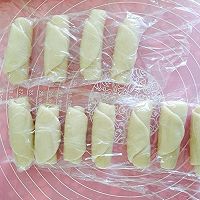 苏式蛋黄月饼#长帝烘焙节（半月轩）#的做法图解3