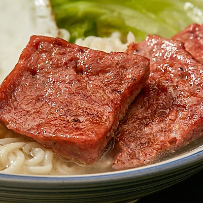 【午餐肉】自己做午餐肉，怎么吃都很安心！