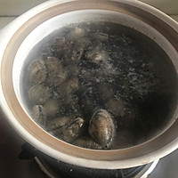 韭菜炒花蚬的做法图解1