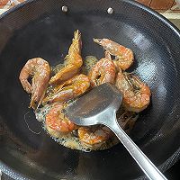 大虾烧鸡爪的做法图解2