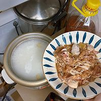 #冬季滋补花样吃法#营养丰富的香菇鸡丝粥的做法图解6