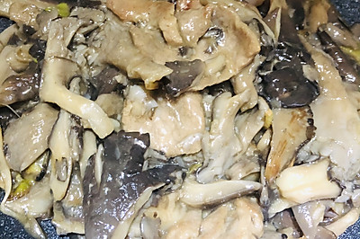 平菇炒肉片