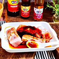 #夏日开胃餐#灵魂酱汁烤肋排的做法图解2
