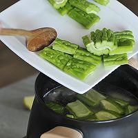 凉瓜排骨汤 的做法图解4