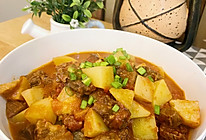 下饭神菜《番茄土豆牛腩煲》的做法