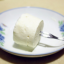 简单无添加的淡奶油雪糕冰淇淋