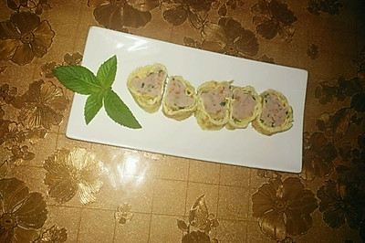 鸡蛋肉卷