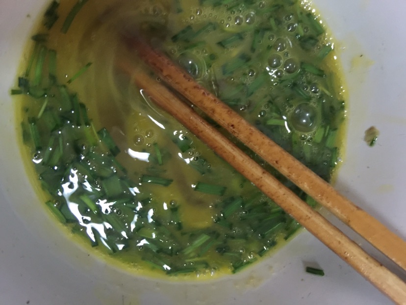 菠菜炒鸡蛋的做法图解2
