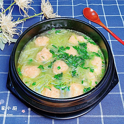 虾滑萝卜汤