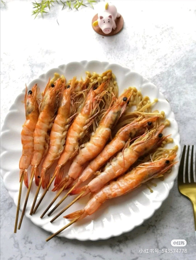 美味的金针菇烤虾的做法