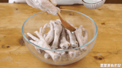 虎皮凤爪｜Q弹软糯的做法图解3