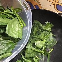 鸡蛋炒菠菜 — 绿色蔬菜之旅的做法图解4