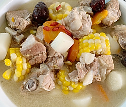 健脾胃山药玉米排骨汤的做法